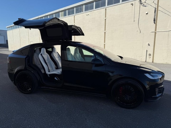 2018 Tesla Model X P100D