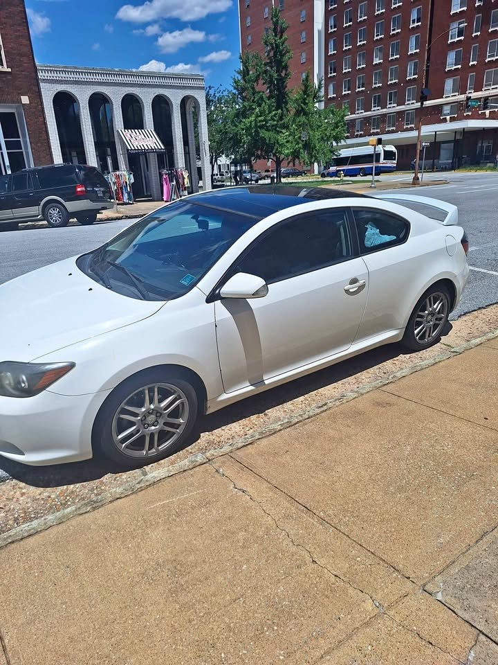 2006 Toyota Celica ST Sport Coupe