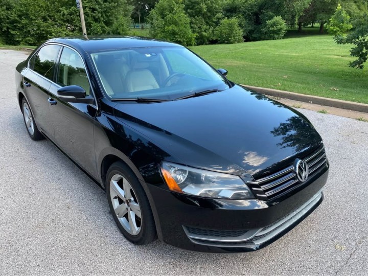 2013 Volkswagen Passat 2.5L SE