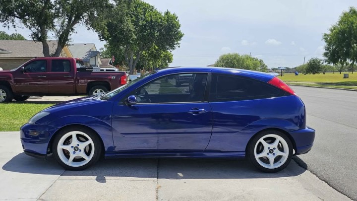 2004 Ford Focus SVT Hatchback