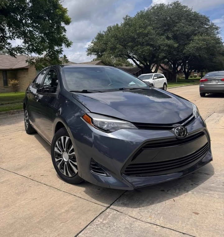 2018 Toyota Corolla Sedan