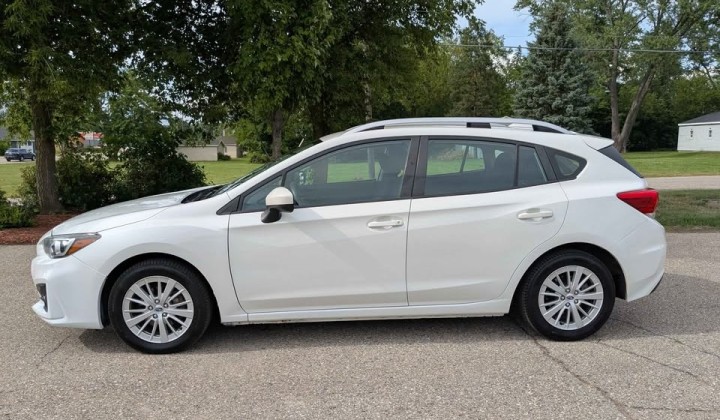 2017 Subaru Impreza 2.0i