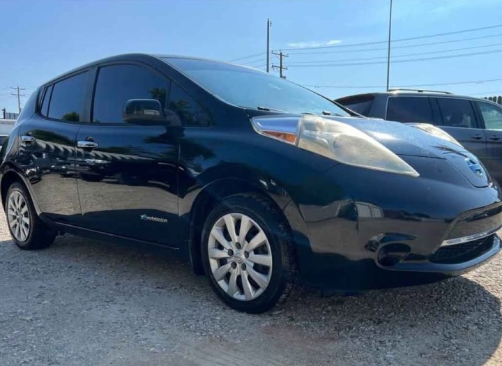 2015 Nissan Leaf S