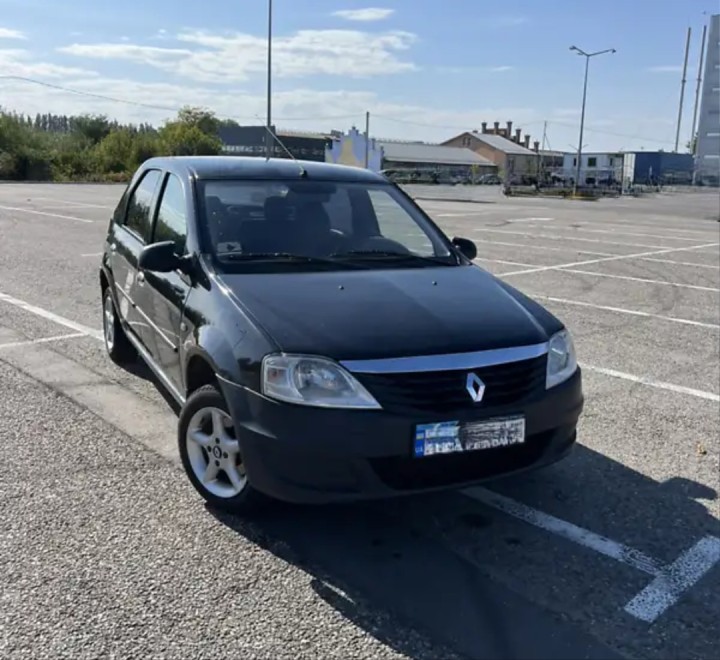 2010 Renault Logan