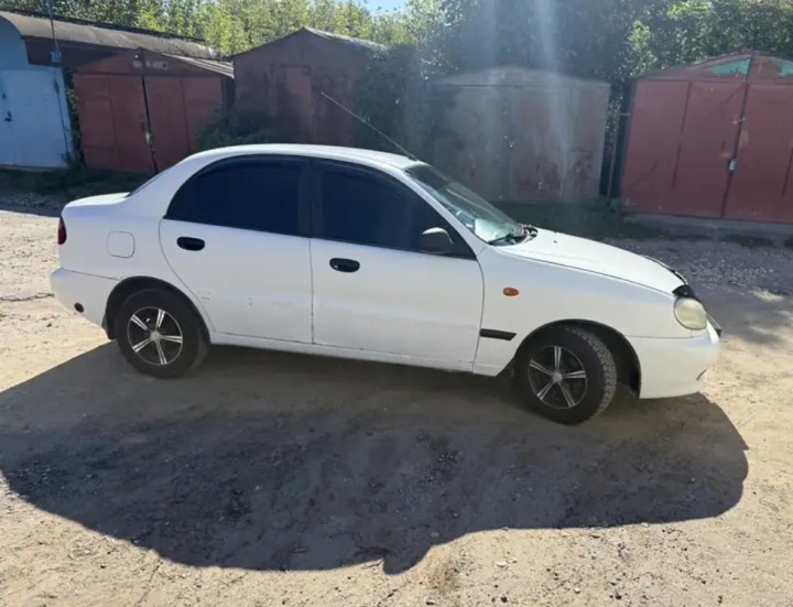 2007 Daewoo Lanos