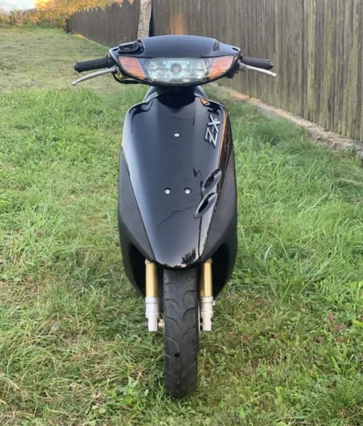 Скутер Honda DIO 35ZX