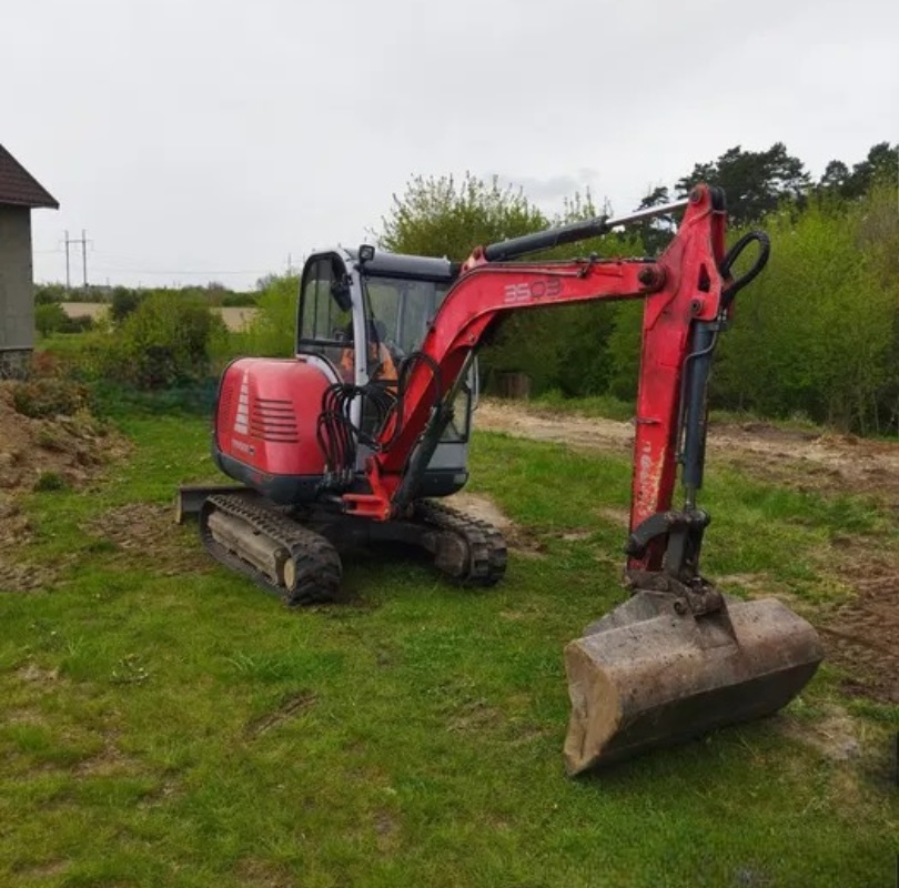 Миниэкскаватор Neuson 3503 - Изображение 1 из 1