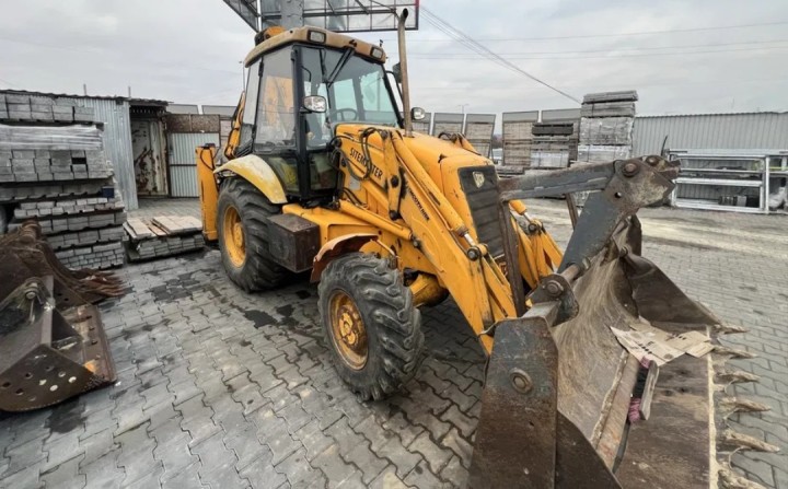 Экскаватор-погрузчик JCB 3CX