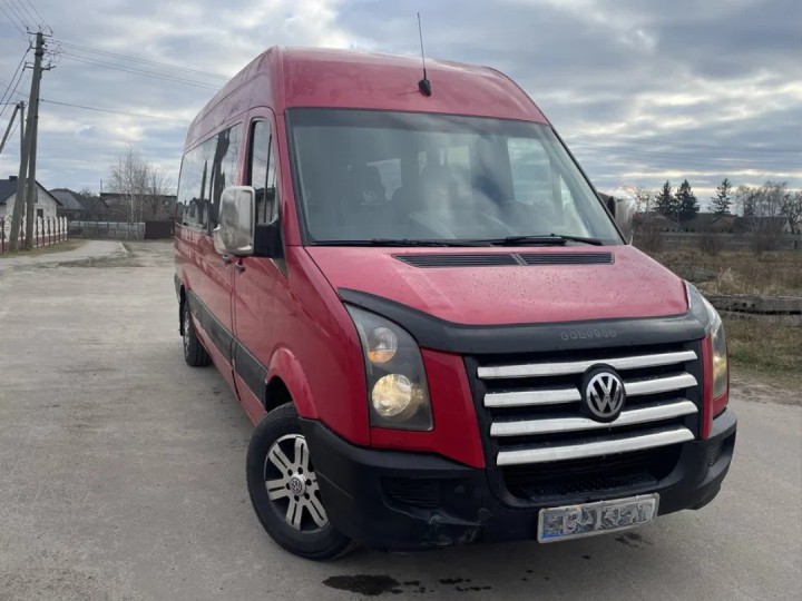 Volkswagen Crafter 2.5 на 16 мест