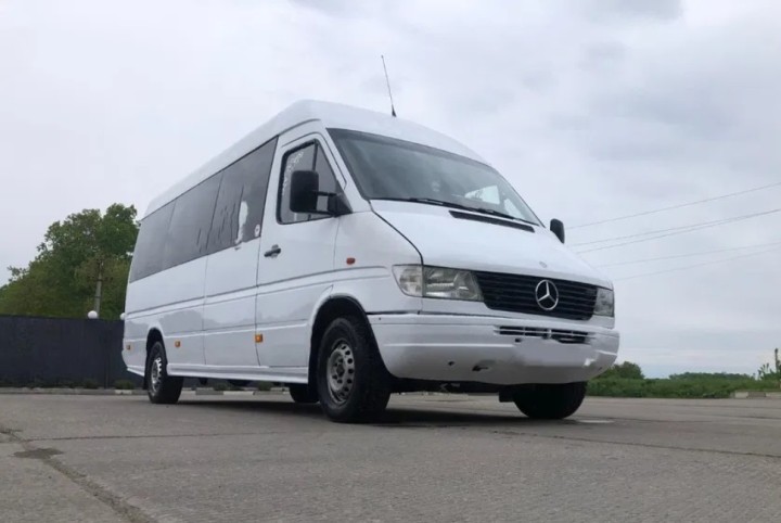 Mercedes-Benz Sprinter на 20 мест