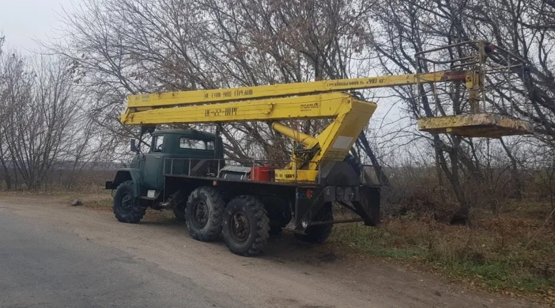 Автовышка 22 м на шасси ЗИЛ 131 - Изображение 1 из 1