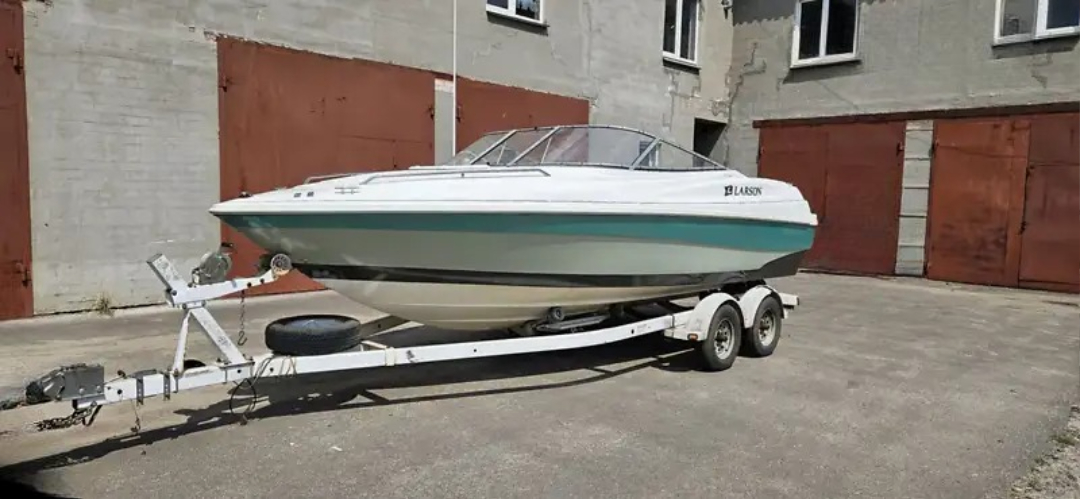 Прогулочный катер до 10 человек Larson All American 23 - Изображение 1 из 1