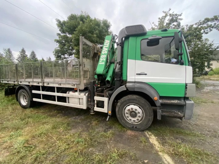 Кран-маніпулятор Mercedes-Benz Atego Atlas 85.1 2 тонни