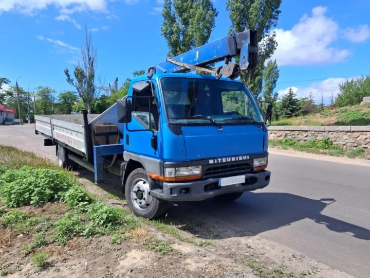 Кран-маніпулятор Mitsubishi Fuso Canter 3.5 тонни
