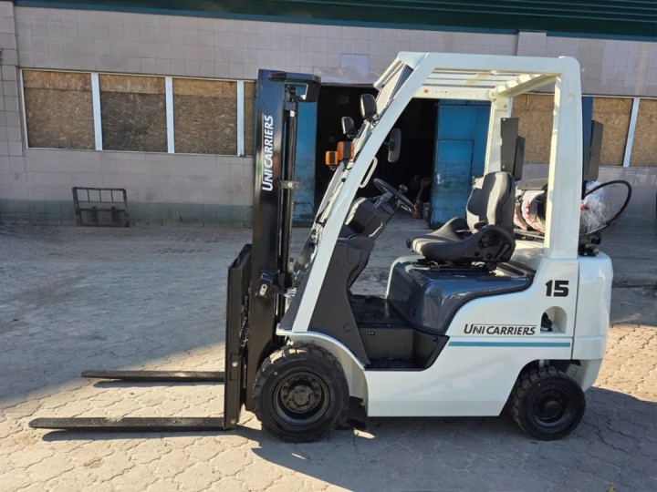 Вилковий навантажувач UNICARRIERS NP1F1M15D