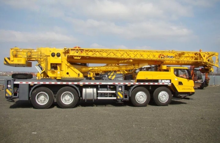 Автокран XCMG QY50K-І