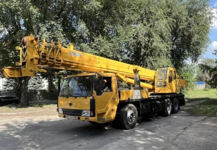 Автокран Changjiang LT1025 (25 тонн)