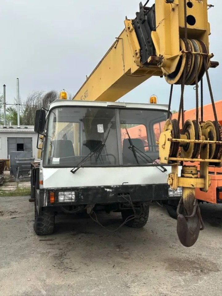 Автокран 25т Bumar КС-5473 на шасі PS-253