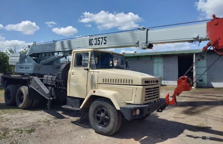 Автокран КрАЗ КС-3575 10 т