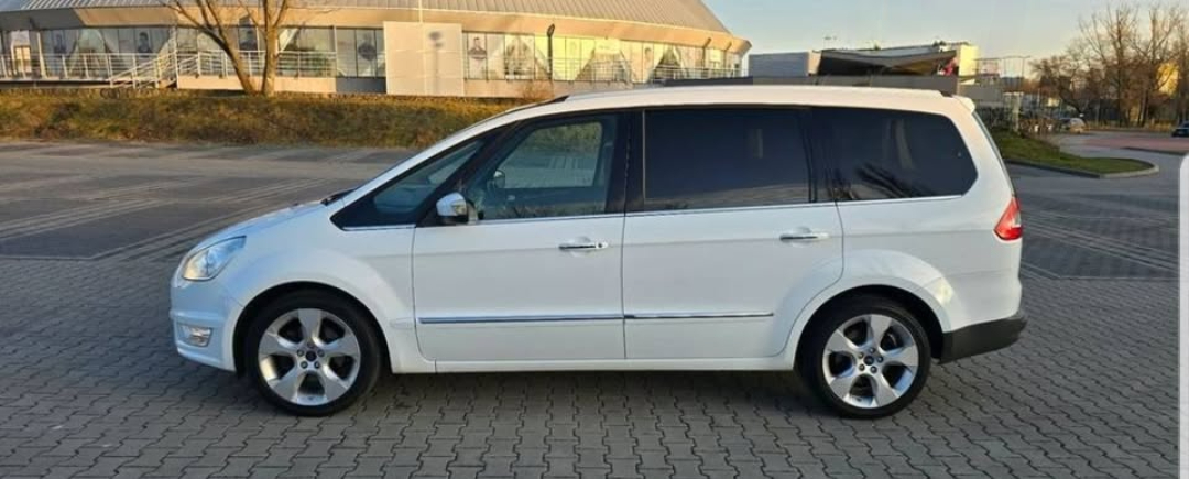 Мінівен Ford Galaxy - Зображення 1 із 1