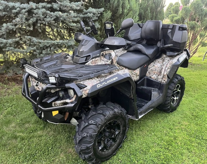Квадроцикл Can-Am Outlander