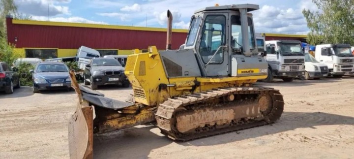 Бульдозер Komatsu D41E