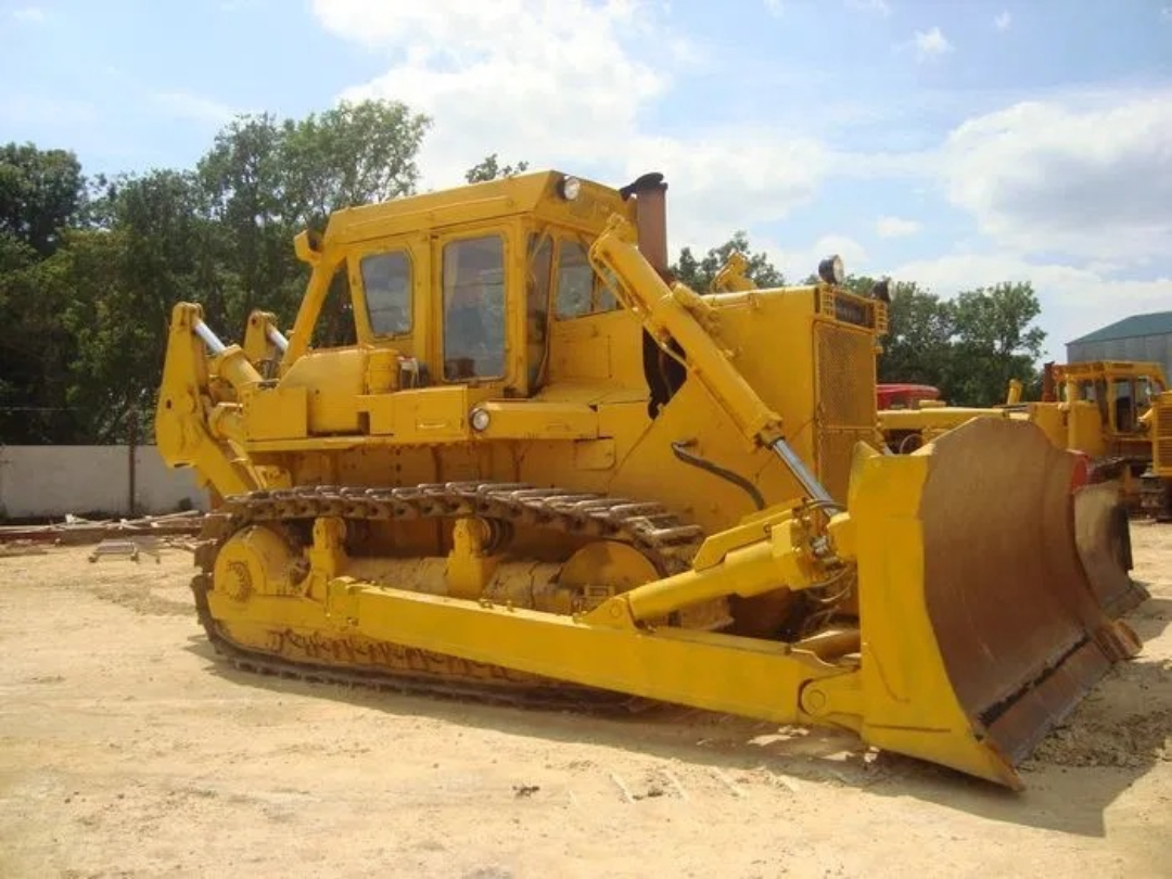 Бульдозер Komatsu 355A - Изображение 1 из 1