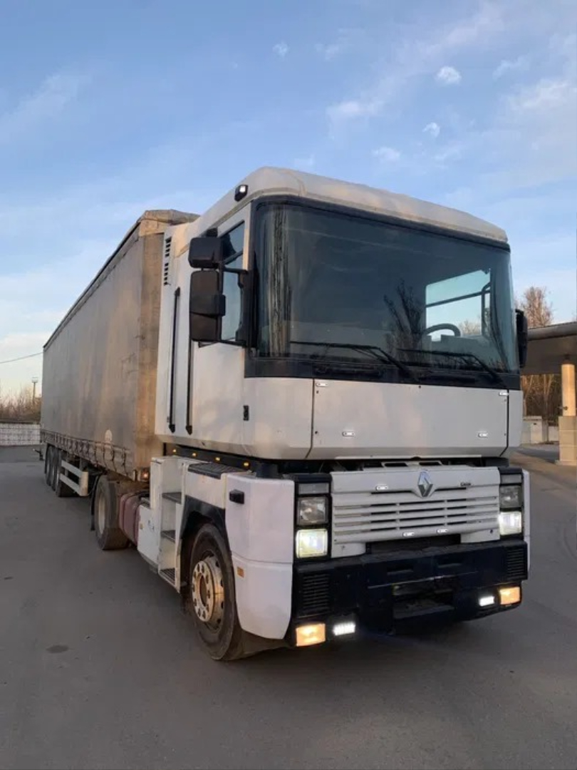 Автопоезд Renault Magnum с полуприцепом BURG - Изображение 1 из 1