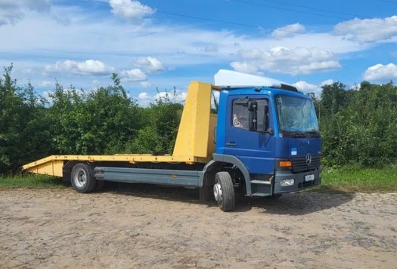 Евакуатор Mercedes Atego 1318L - Зображення 1 із 1